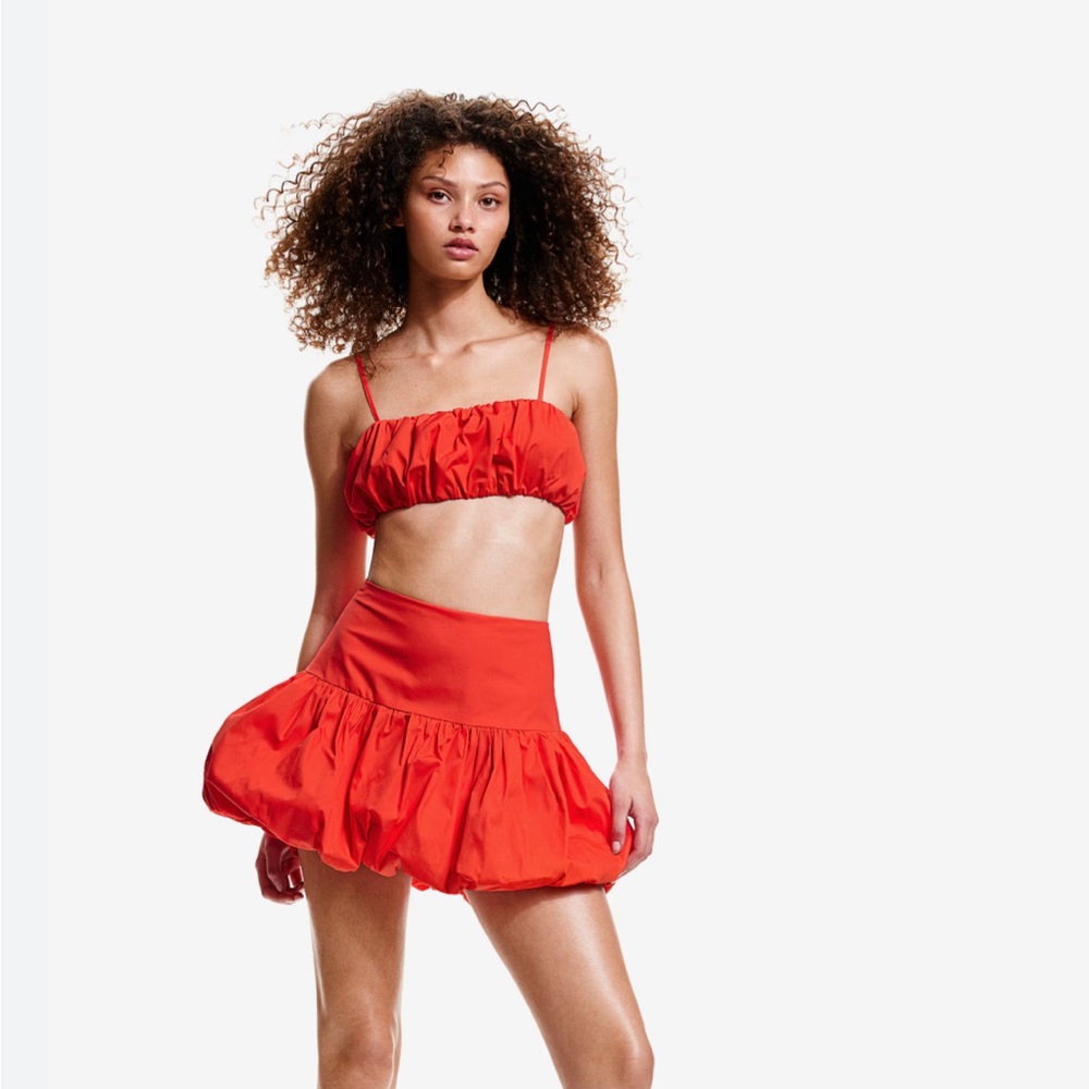 H&M bubble Skirt- Brand New